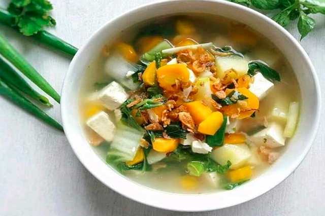 Menerima Makanan dari Orang yang Penghasilannya Sebagian dari Suap
