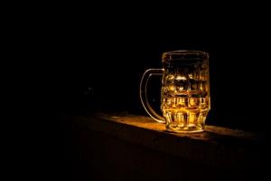Bagaimana Hukum Meminum Bir Yang Bebas Alkohol?