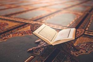 Apakah Membaca Doa Khatam Al Quran Disyariatkan?
