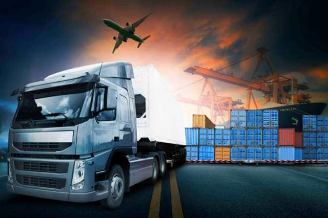 Bagaimana Hukumnya Bekerja Di Perusahaan Logistic yang Mengirimkan Barang Haram?